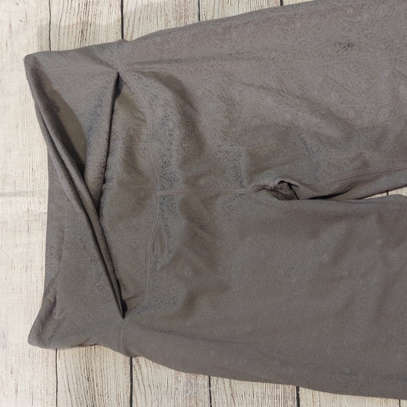 Cement Croisé Size 4 Hi-rise 7/8 24" Zyia Leggings - Picture 5 of 7